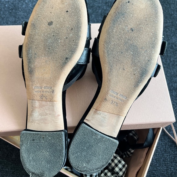 Very good condition velvet black Miumiu flats with ribbons size7.5 - Picture 5 of 6